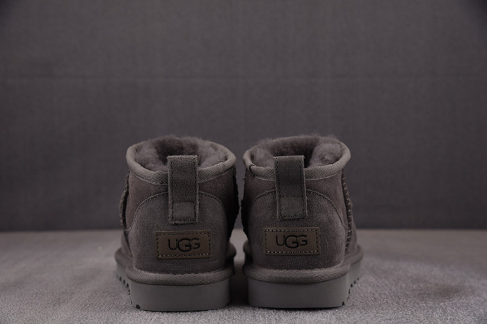 UGG BOOTS UGG000022