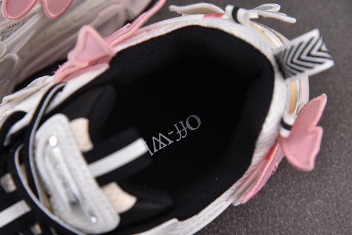 OFW Be Right Back BRB000014