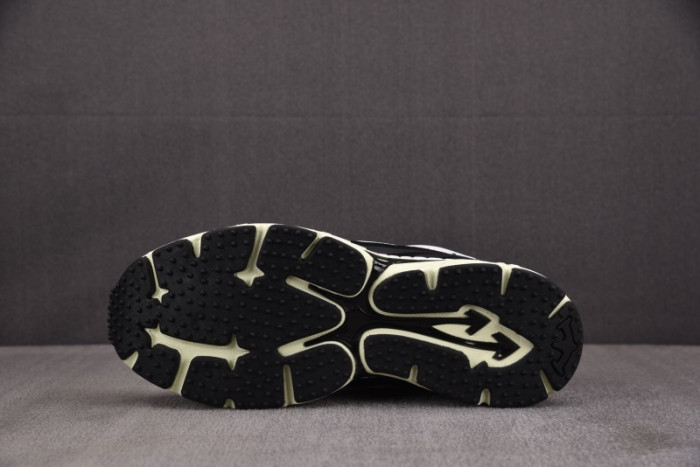 OFW Be Right Back BRB000018