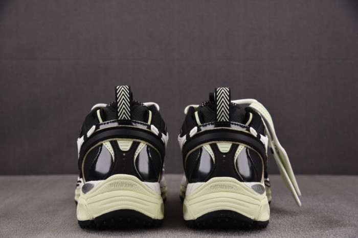 OFW Be Right Back BRB000018