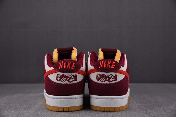 nike sb dunk low skate like a girl dx4589-600