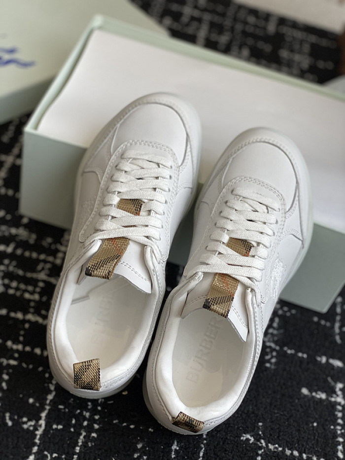 Burber*y sneakers B000019