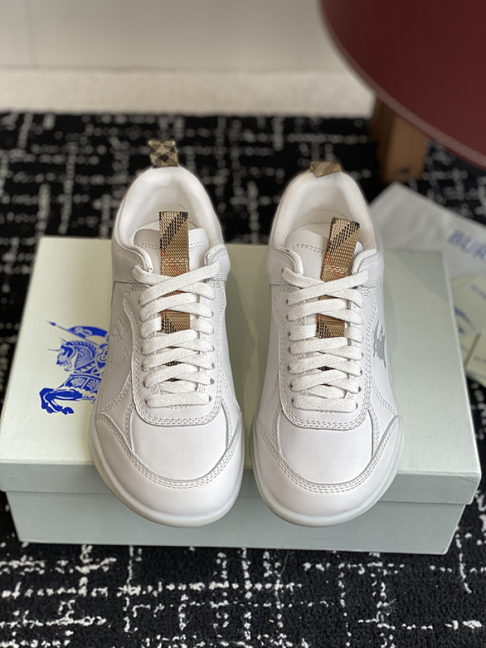 Burber*y sneakers B000019
