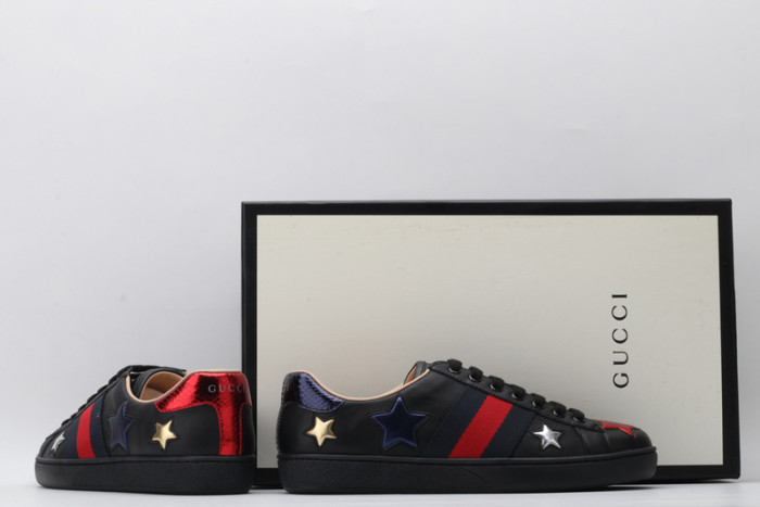 G*u*i* trainer sneaker43